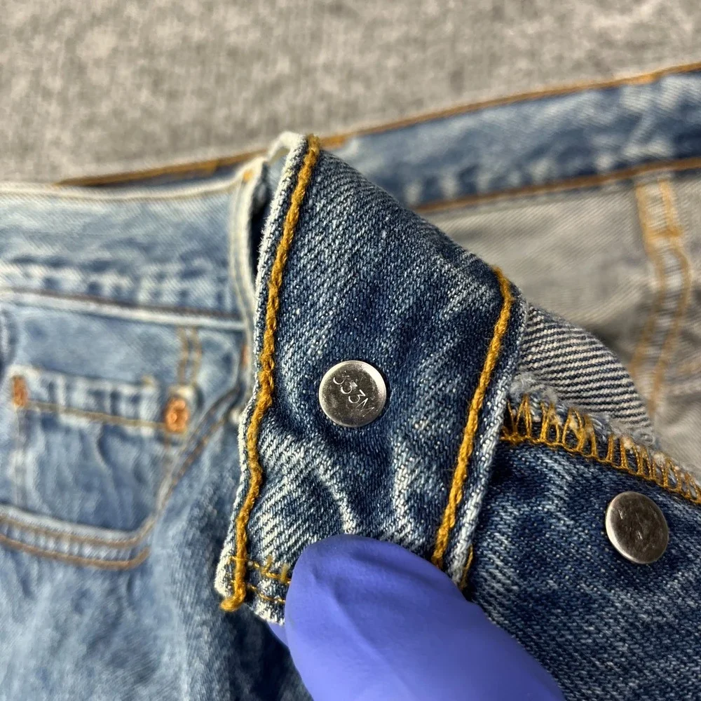 Vintage 2006 Levi's 501‎ Jeans Blue Denim Classic Straight Button Fly Y2K 38X31